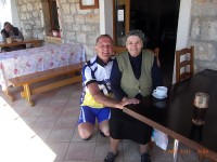 Gugge_mit_Oma-2